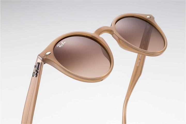 Actual product image Ray Ban Rb2180