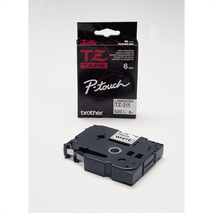 Actual product image Brother TZe-211 (0.60 cm, Black, White)