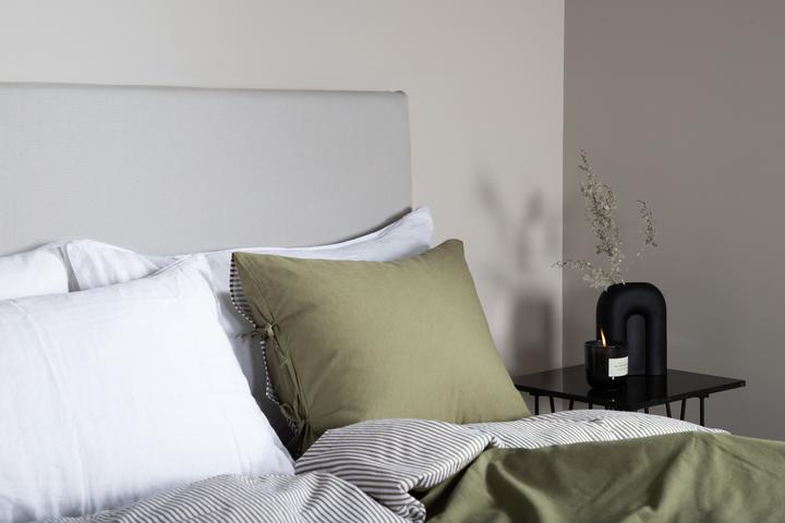 Actual product image Venture Home Saga (180 x 140 cm)
