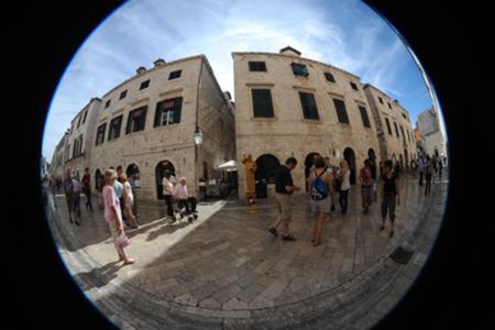Produktbild Tokina AT-X 107 AF NH Fisheye 10-17mm f/3.5-4.5 - neue Version, Canon (Canon EF, Canon EF-S, Vollformat)
