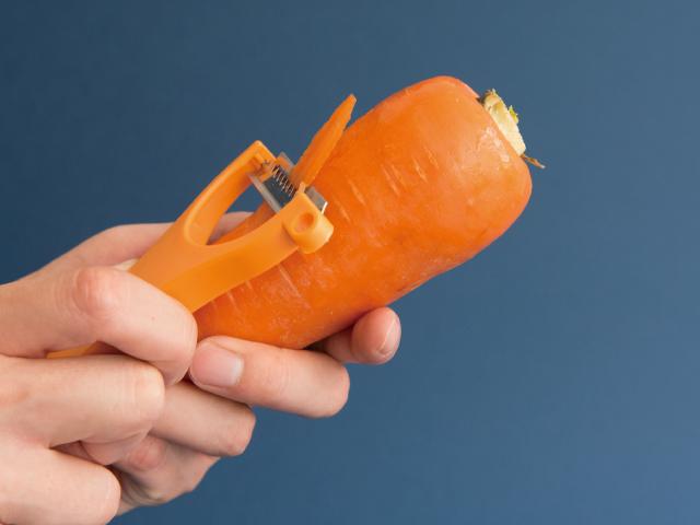 Actual product image Kisag Peeler Trio