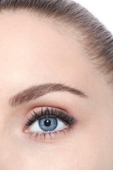 Actual product image Chanel Le Crayon Yeux No.69 Gris Scintillant 1.1 g (69 gris scintillant)
