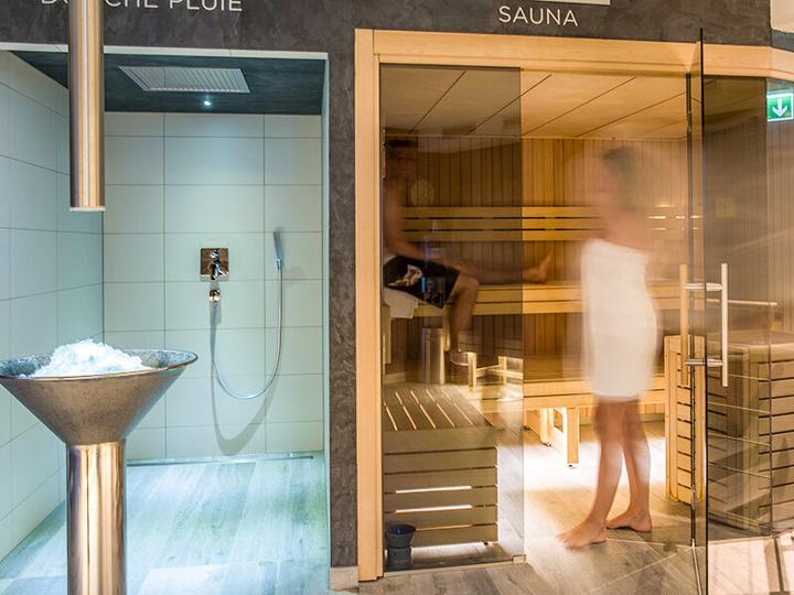 Image du produit Smartbox 3 nuits en hôtel 4* près de Genève avec accès à l'espace bien-être (2 pers.)