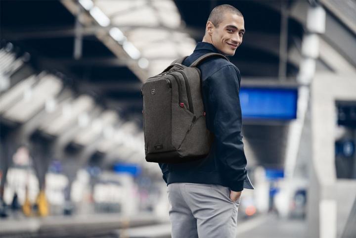 Actual product image Wenger MX Professional (21 l)