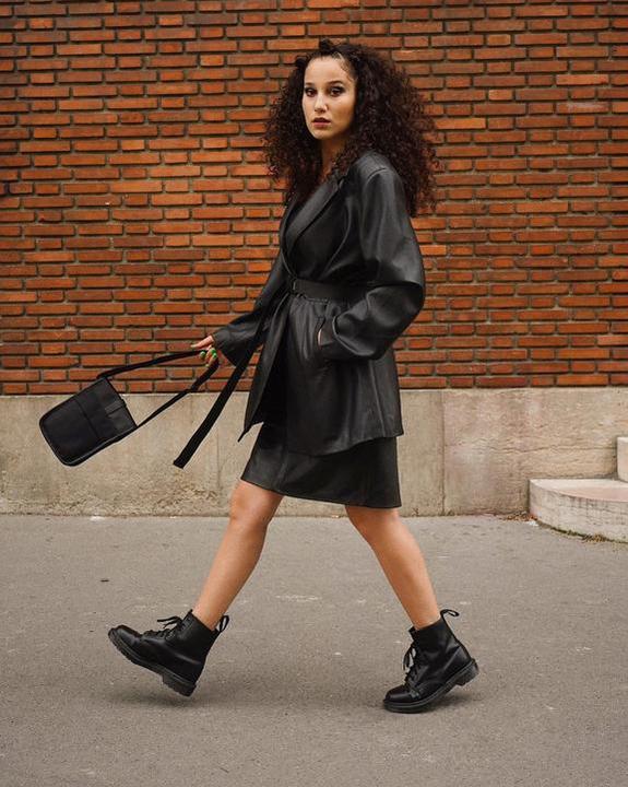 Actual product image Dr. Martens 1460 Smooth (36)