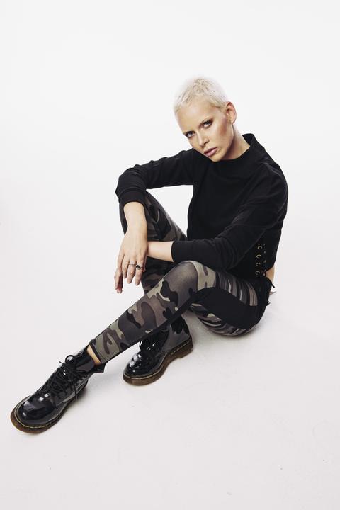 Actual product image Urban Classics Ladies Camo Stripe Leggings (5XL)