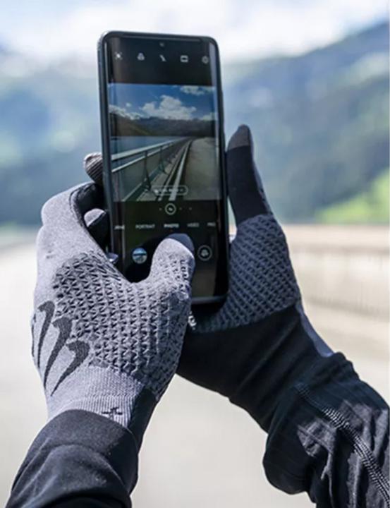 Produktbild Compressport 3D Thermo Gloves (S, M)