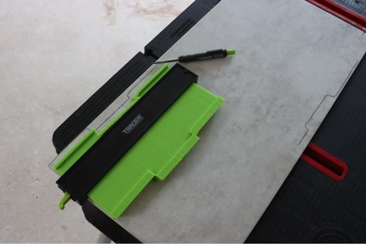 Produktbild Tracer ACG3 Konturenlehren 130 mm und 250 mm inkl. ADP2 Tiefenbleistift