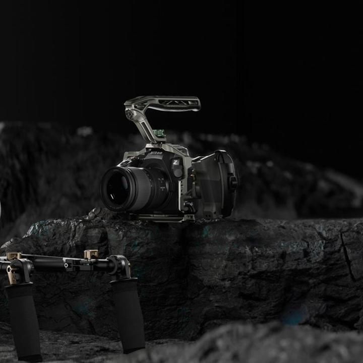 Immagine prodotto Tilta Kit leggero per Nikon Z8 (Gabbietta)
