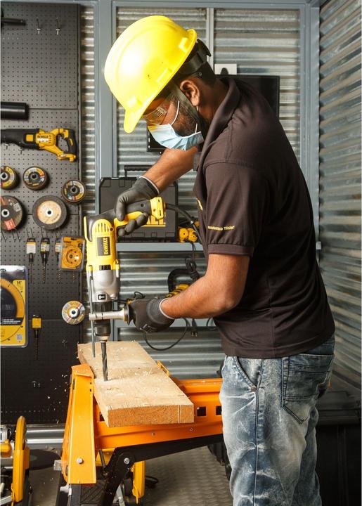 Actual product image DeWalt DWD 524 KS (Electrical connection)