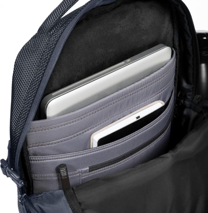 Actual product image Eastpak Tecum Connect (20 l)