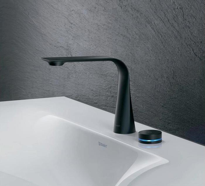 Produktbild Duravit 2-Loch-Elektronikbatterie D.1 M mit Steckernetzteil schwarz matt