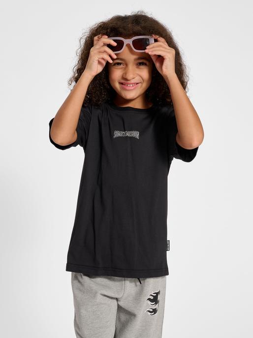 Actual product image hummel stsULRICH T-SHIRT S/S (116)