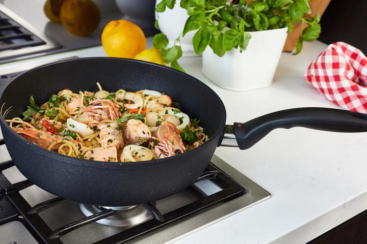 Actual product image Swiss Diamond XD Classic (26 cm, Frying pan, Cast aluminium)