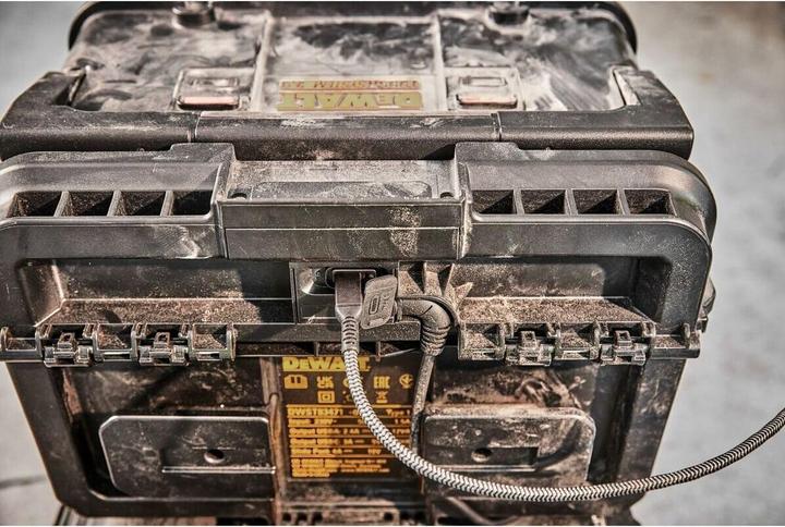 Actual product image DeWalt Battery Pack Charger DWST83471-QW (120 V)
