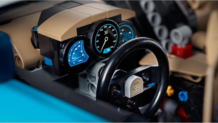 Immagine prodotto LEGO Bugatti Chiron (42083, LEGO Technic, Set LEGO rari)