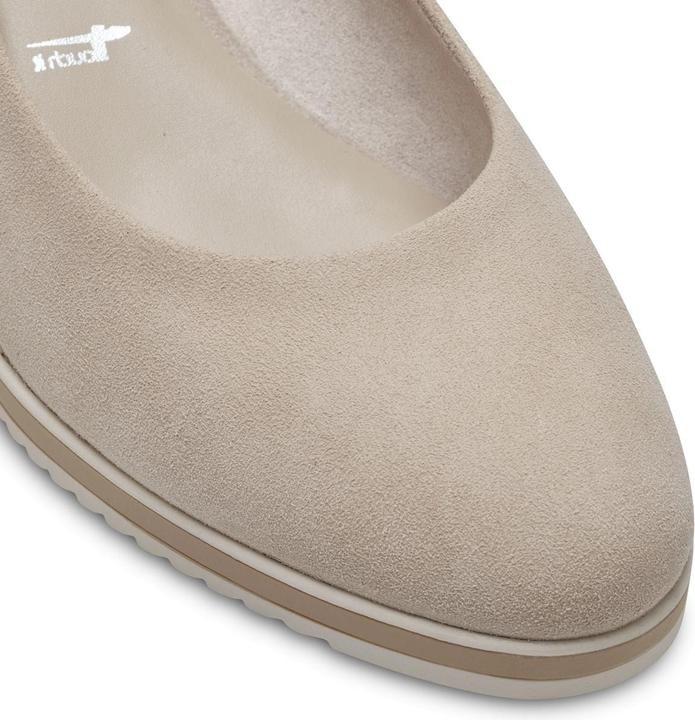 Actual product image Tamaris Wedge pumps (40)