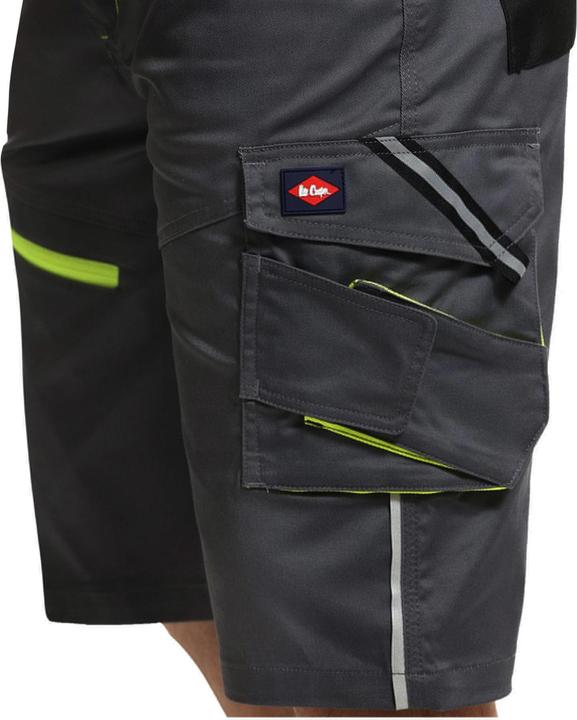 Actual product image Lee Cooper Mens Stretch Reflective Multi Pocket Cargo Shorts (Frequency band 38 (2600 MHz))
