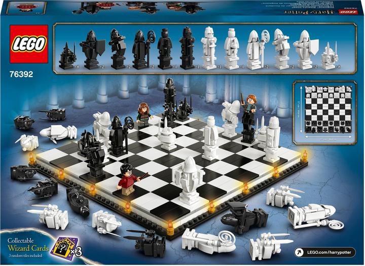 Actual product image LEGO Hogwarts Wizard Chess (76392, LEGO Harry Potter, LEGO Rare Sets)