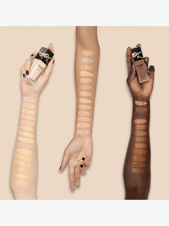 Actual product image Yves Saint Laurent All Hours Foundation Light Cool 1 fl 25 ml (No. 01 - Light Cool)