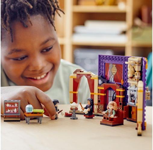Image du produit LEGO Moment Poudlard : cours de divination (76396, LEGO Harry Potter)