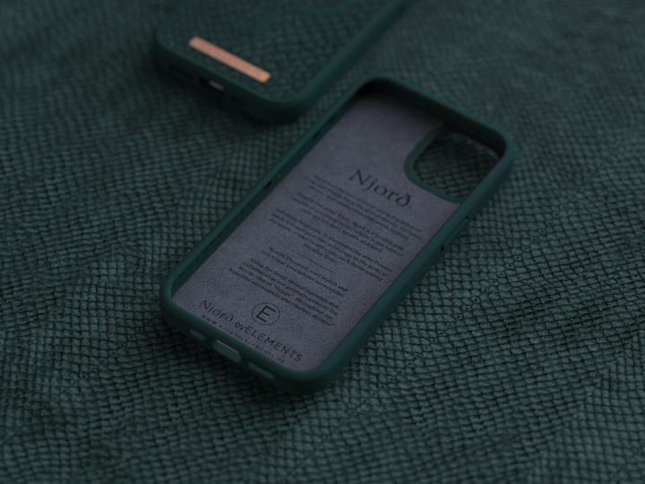 Actual product image Njord Hard Cover Jörð Case for iPhone 13 (Apple iPhone 13)