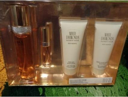 Immagine prodotto White Diamonds Women's Perfume Gift Set 3.3 Fluid Ounces (Set profumo)
