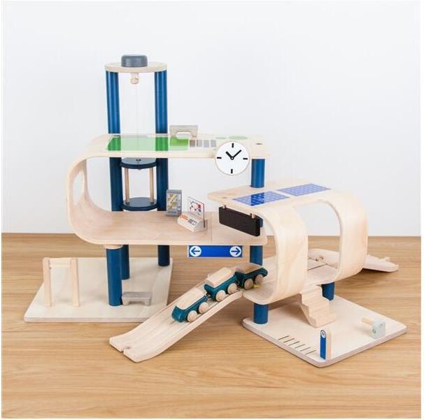 Actual product image Plantoys PlanWorld Central Station
