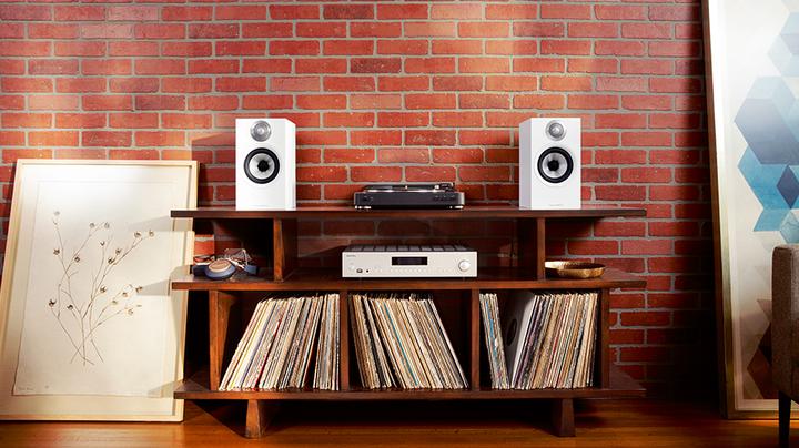 Actual product image Bowers & Wilkins 607 (1 pair)