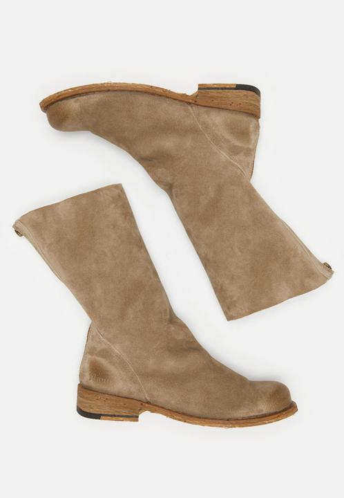 Actual product image Felmini You'll love the comfort and style of this comfortable and fashionable casual boot from. H (41)