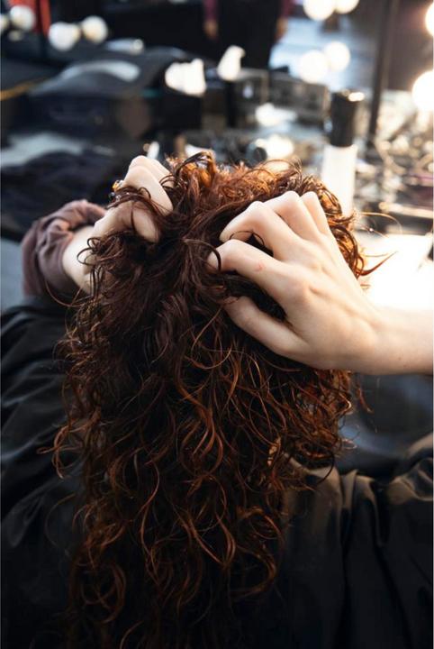 Immagine prodotto Schwarzkopf Osis - Mousse flessibile Air Whip (200 ml, Agente schiumogeno)