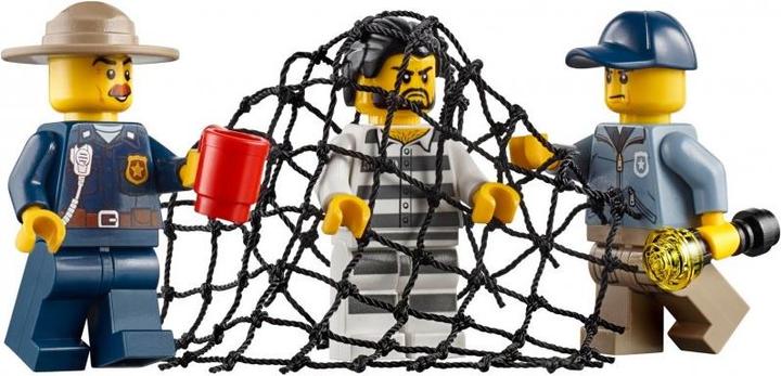Actual product image LEGO Mountain Police Headquarters (60174, LEGO City)