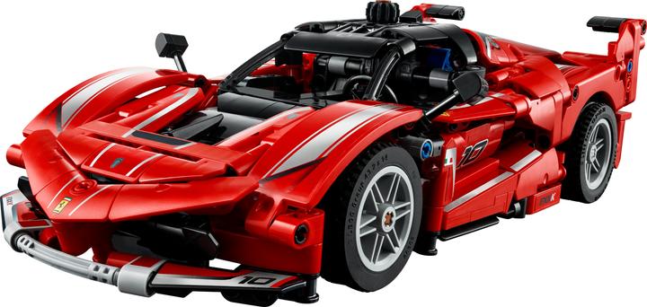 Productafbeelding LEGO Ferrari FXX K (42212, LEGO Technic)