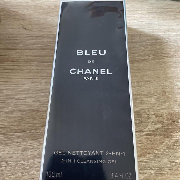Actual product image Chanel Bleu de Pour Homme 2 in 1 Cleanser Gel (Gel, 100 ml)