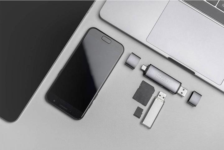 Actual product image Digitus Dual Card Reader Hub (USB 3.0, USB 2.0)
