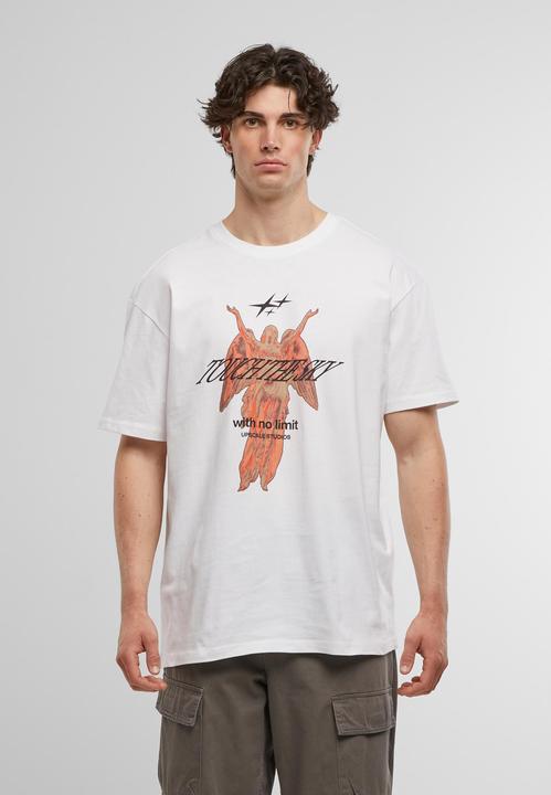 Actual product image Urban Classics Upscale Touch the Sky Oversize Tee - 192411 (M)