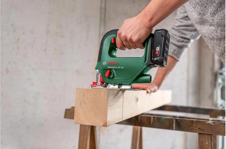 Image du produit Bosch Home & Garden UniversalSaw 18V-100