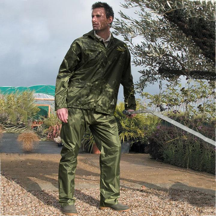 Produktbild Regatta Regenanzug bestehend aus Regenjacke und Regenhose wasserdicht (M)