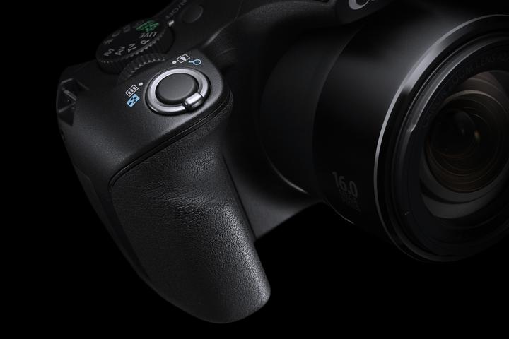 Produktbild Canon Powershot SX520 HS (1/2,3'')