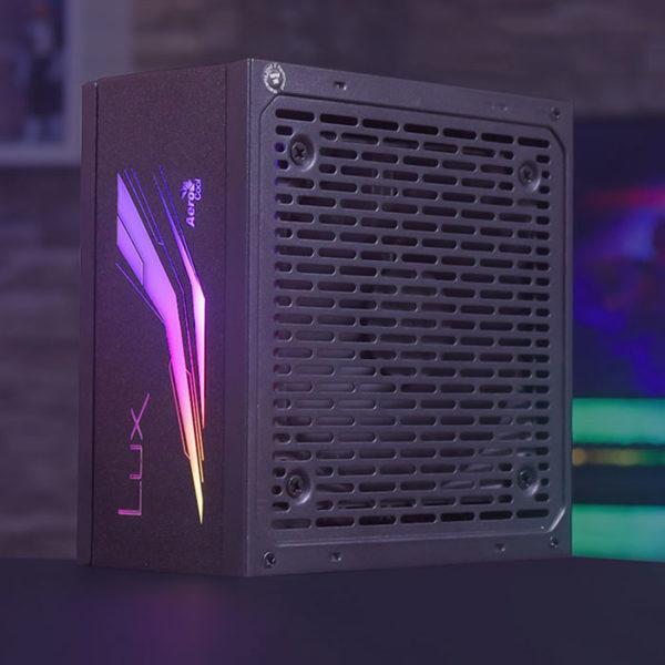 Produktbild AeroCool Lux RGB (750 W)