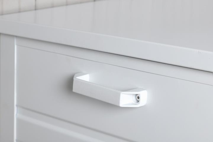Actual product image Venture Home Elsa