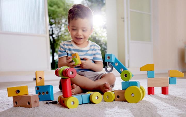 Actual product image Hape Infinite Imagination Building Blocks