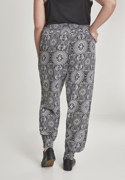 Actual product image Urban Classics Ladies Sarong Pants (4XL)