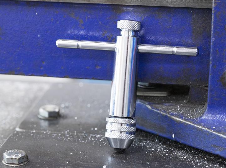 Actual product image Exact Thread tool holder M5 - M1