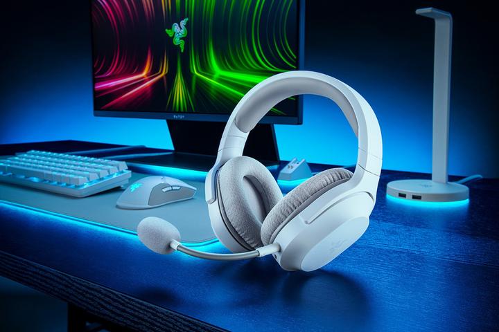 Actual product image Razer Barracuda X (Cable, Wireless)