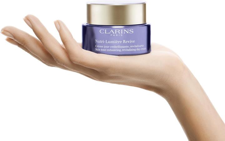Actual product image Clarins Nutri Lumiere Revive (50 ml, Day cream)
