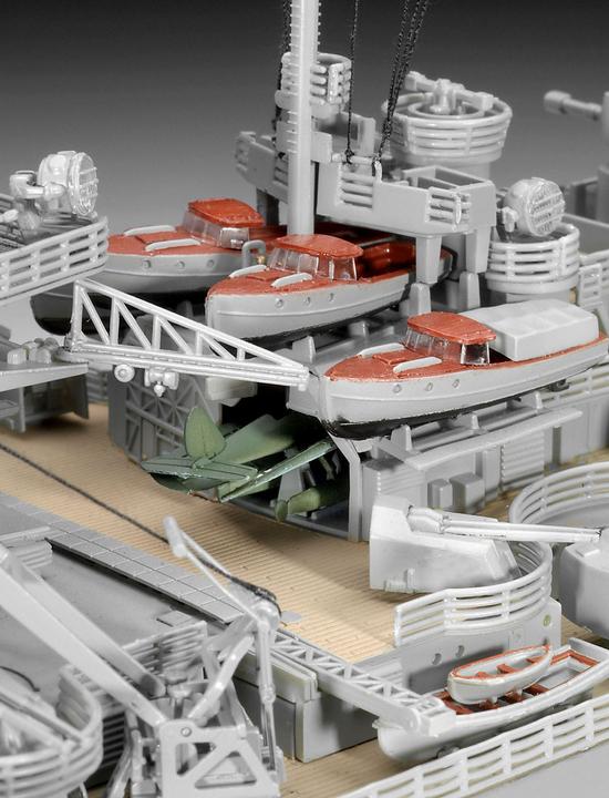 Actual product image Revell Bismarck