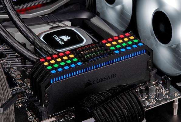 Produktbild Corsair Dominator Platinum RGB (4 x 32GB, 3200 MHz, DDR4-RAM, DIMM)