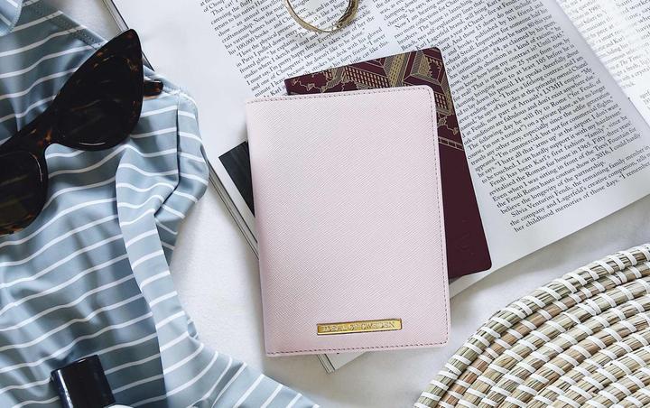 Actual product image iDeal Of Sweden Passport