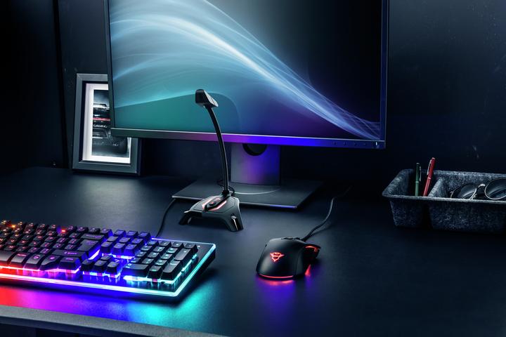 Actual product image Trust GXT 215 Zabi LED Illuminated USB Gaming Microphone